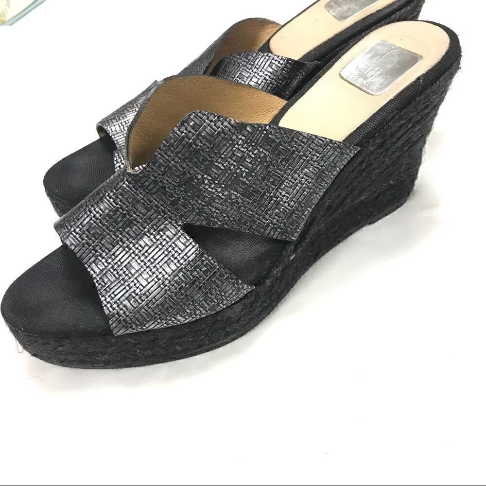 Kanna wedge sandals Size 41.( 9.5)
